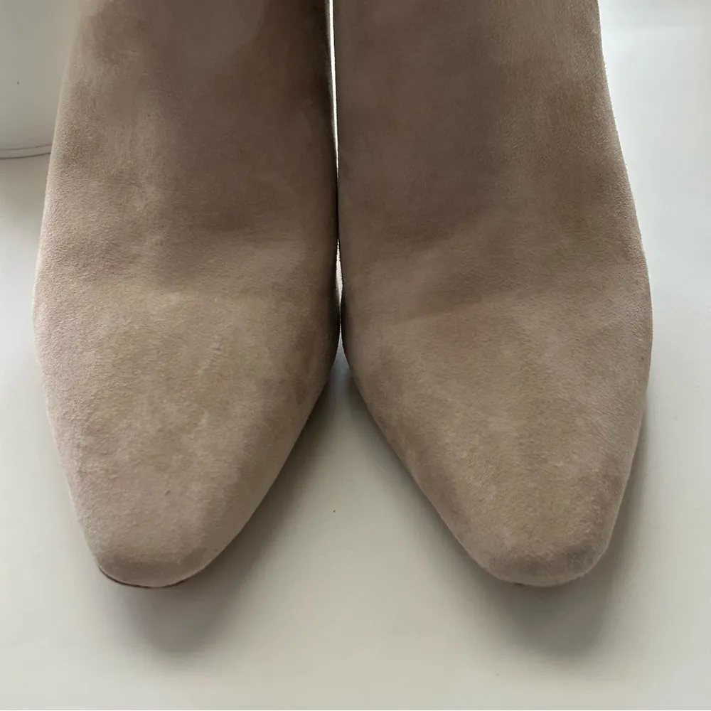 Vince Camuto Tan Suede Ankle Boots Sz 8 - Image 11