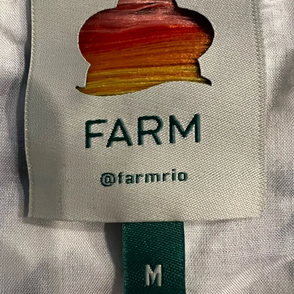 Farm Rio Off White Macaw Flight Parrot Bird Floral
Printed Maxi Dress Medium - Image 9