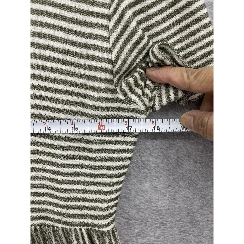 Urban Outfitters Women's T Shirt Dress Striped Green Short Sleeve Size Small - Image 9