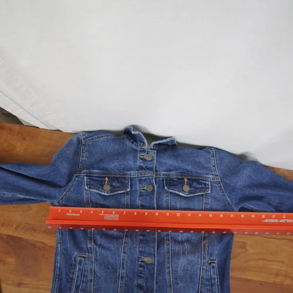 Universal Threads Four Pocket Distressed Mid Wash Denim Jacket Ladies' XS - Image 5