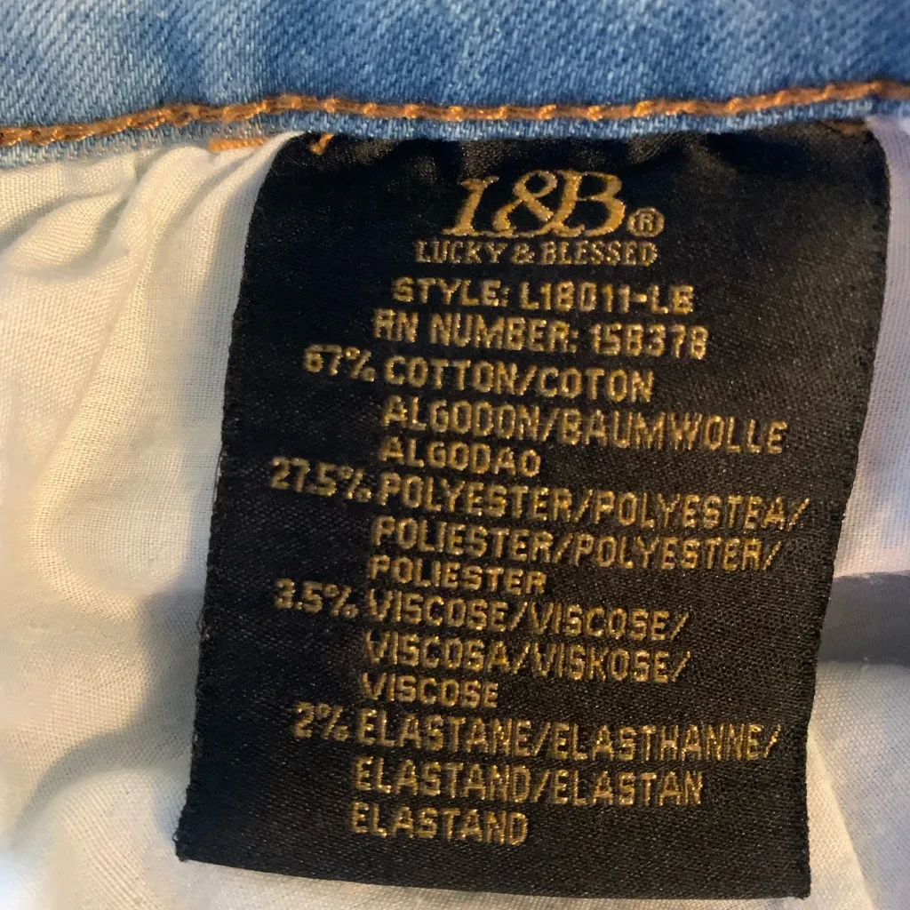 L&B Mid Rise Distressed Ankle Size 18 Capri. 2284 Blue - Image 5