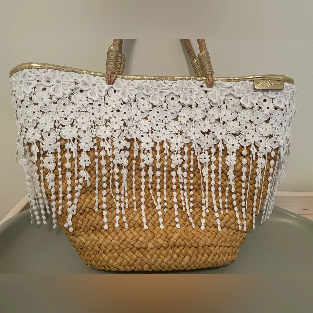 Lilly Pulitzer Ivy Tote Bag - Image 11