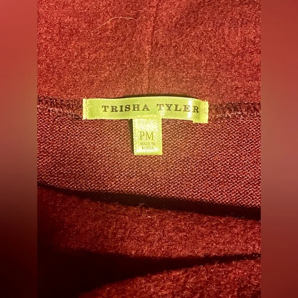 Trisha Tyler Maroon/White Polka Dot Sweater Red Size undefined - Image 4