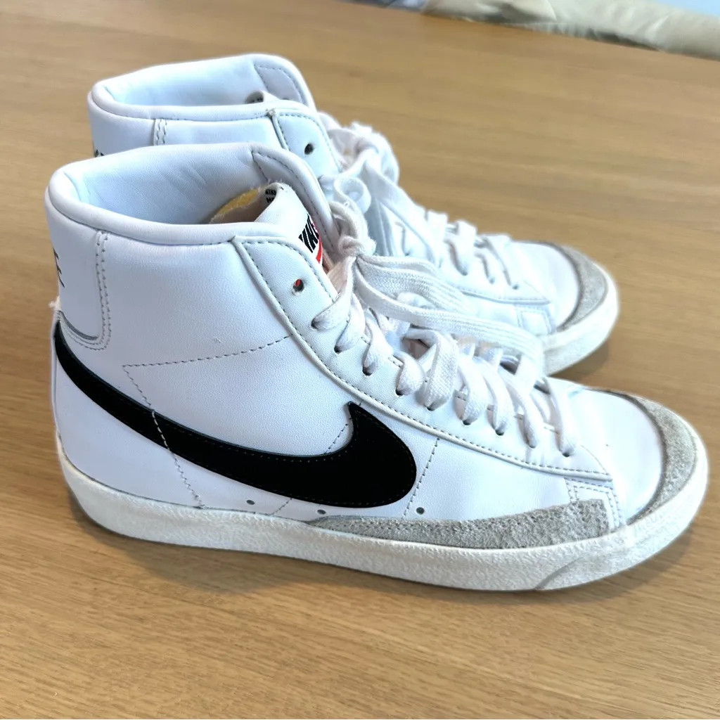 Nike Blazer Mid '77 Shoes Women's Size 7.5 White Black Leather High Top Sneakers - Image 9