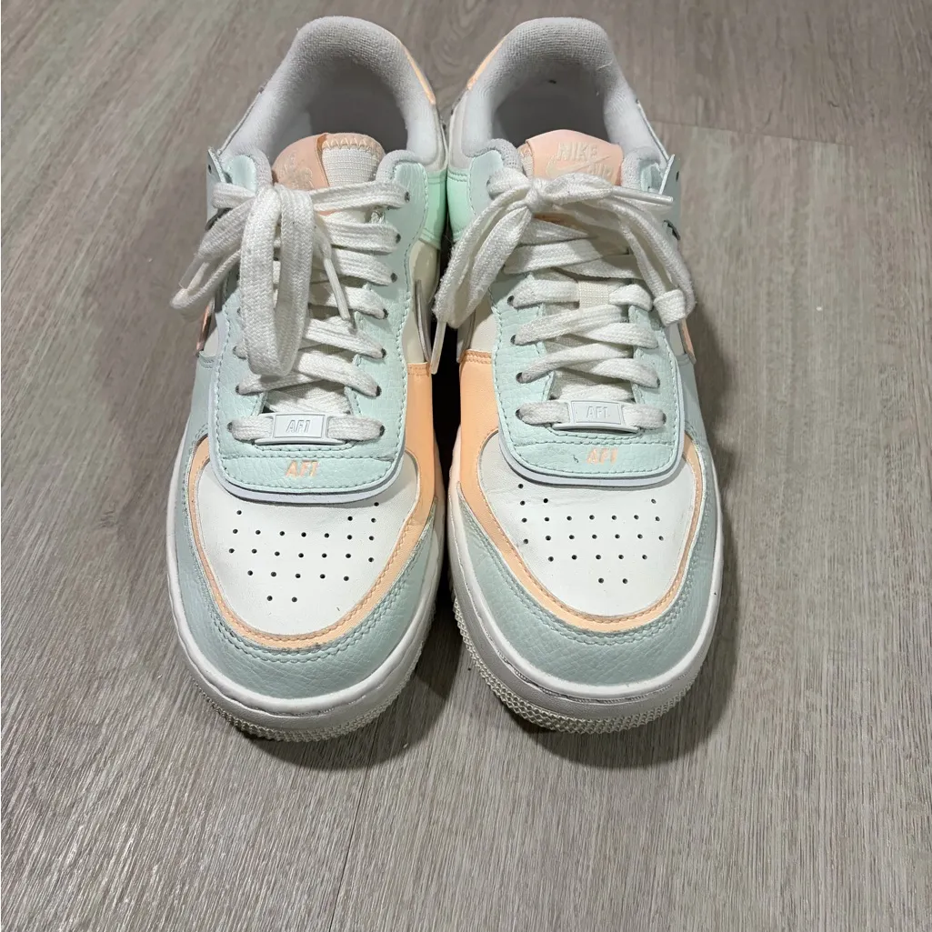 Nike Air Forces - Image 2