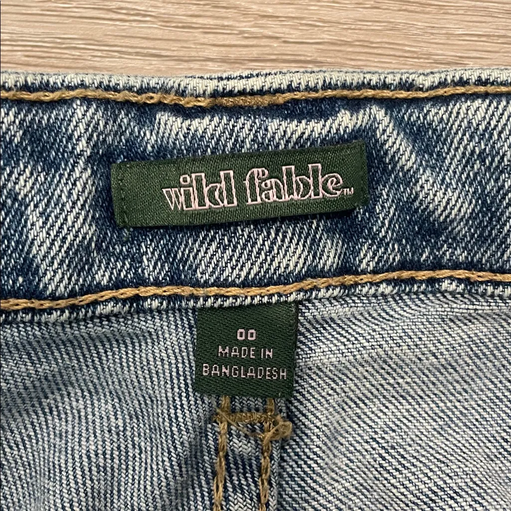 Women's High-Rise 90's Relaxed Slashed Straight Jeans - Wild Fable Size 00 - Image 7