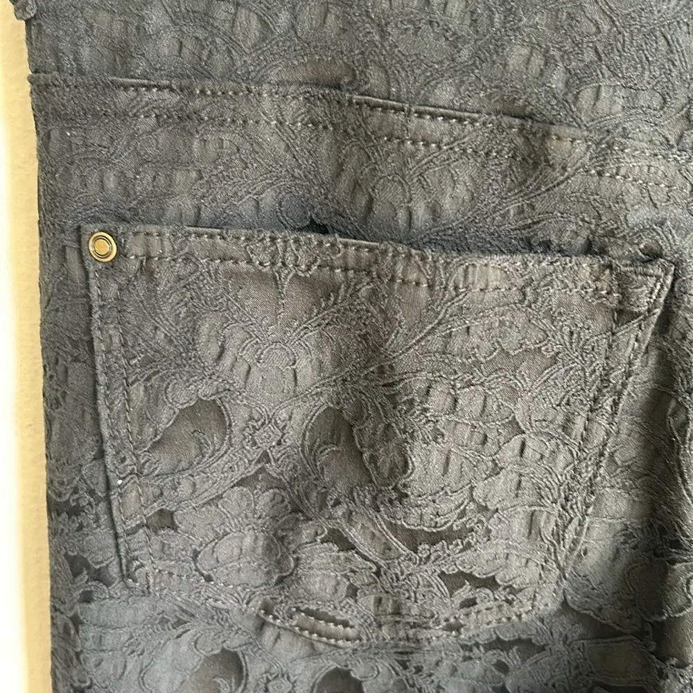 Sundance Floral Embroidered Jacquard Straight Leg  Black Pants Size 4 - Image 10