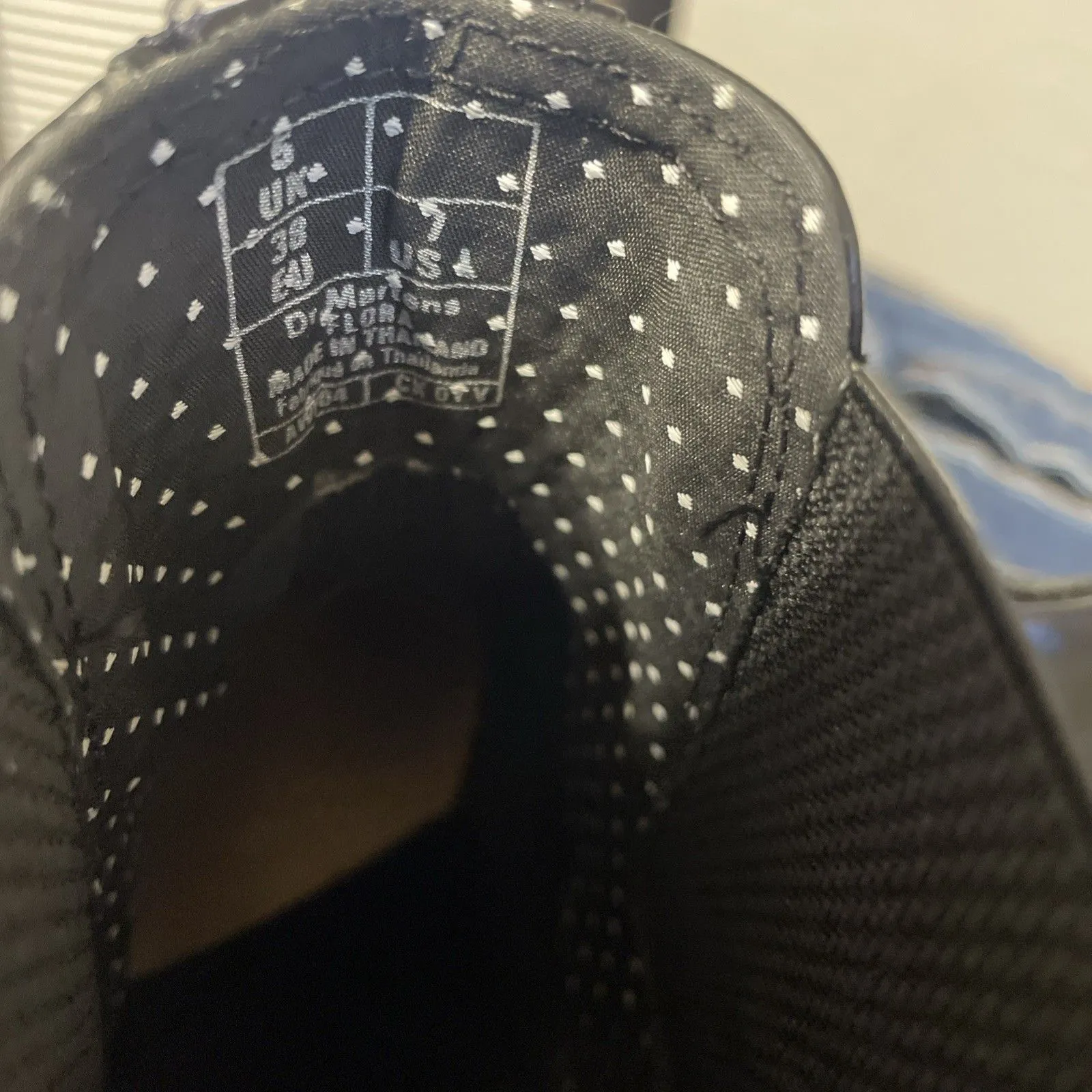 Dr. Martens Women's Flora Leather Chelsea Boot Size 7 Black Short Trendy Grunge - Image 11