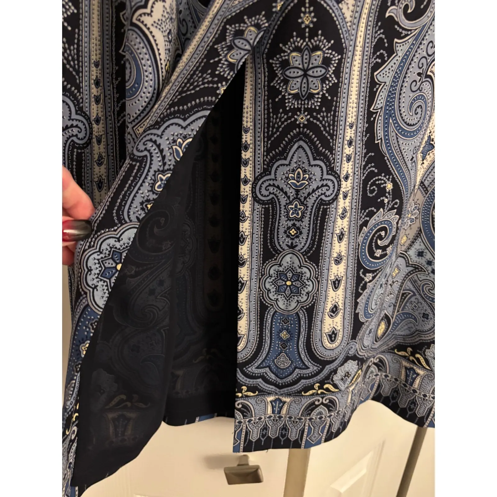 Vintage Talbots 100% Silk Paisley Skirt – Size 10P – Navy Blue - Image 7