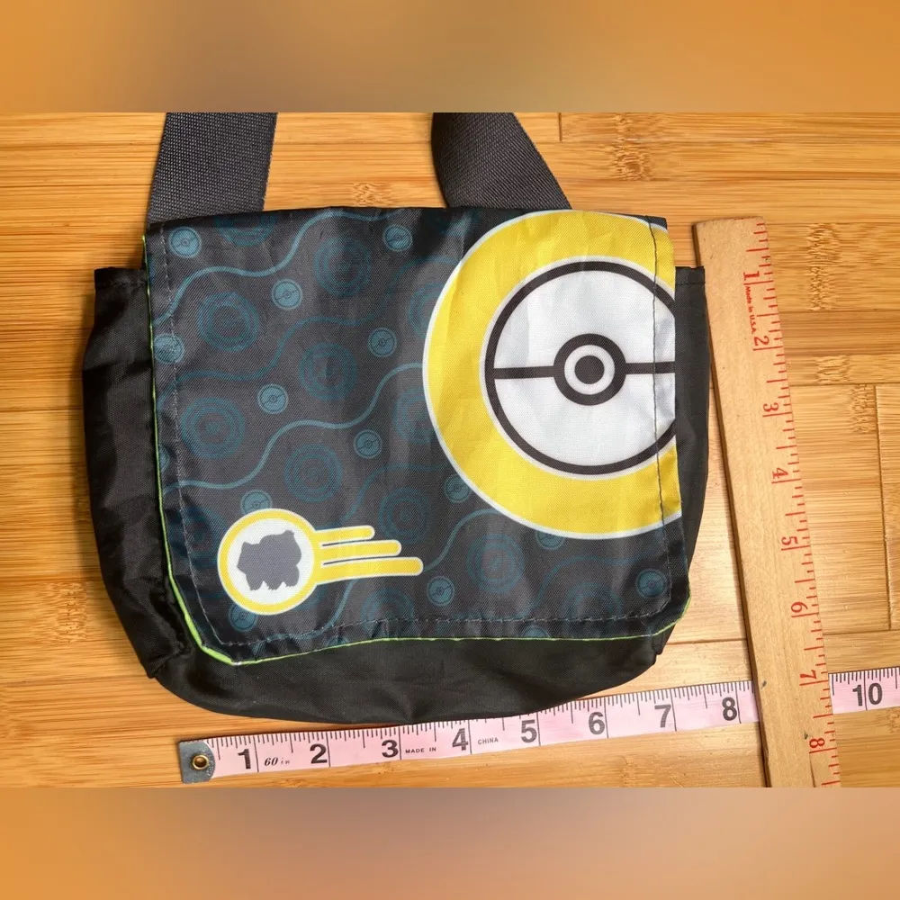 Pokemon Co. Bulbasaur Unisex Fanny Waist Pack W/ADJ Strap, 2018,Nintendo|Cartoon - Image 9