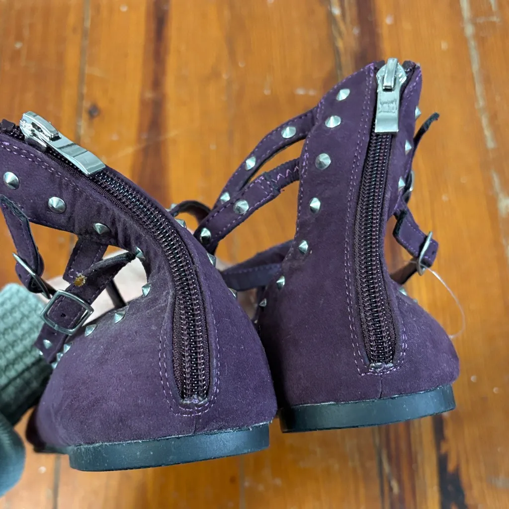 NWT Torrid Women's Dark Purple Flats Strappy Studded Size 11.5 - Image 3