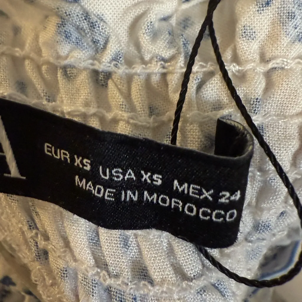 Zara blue and white printed midi dress size XS - Image 9