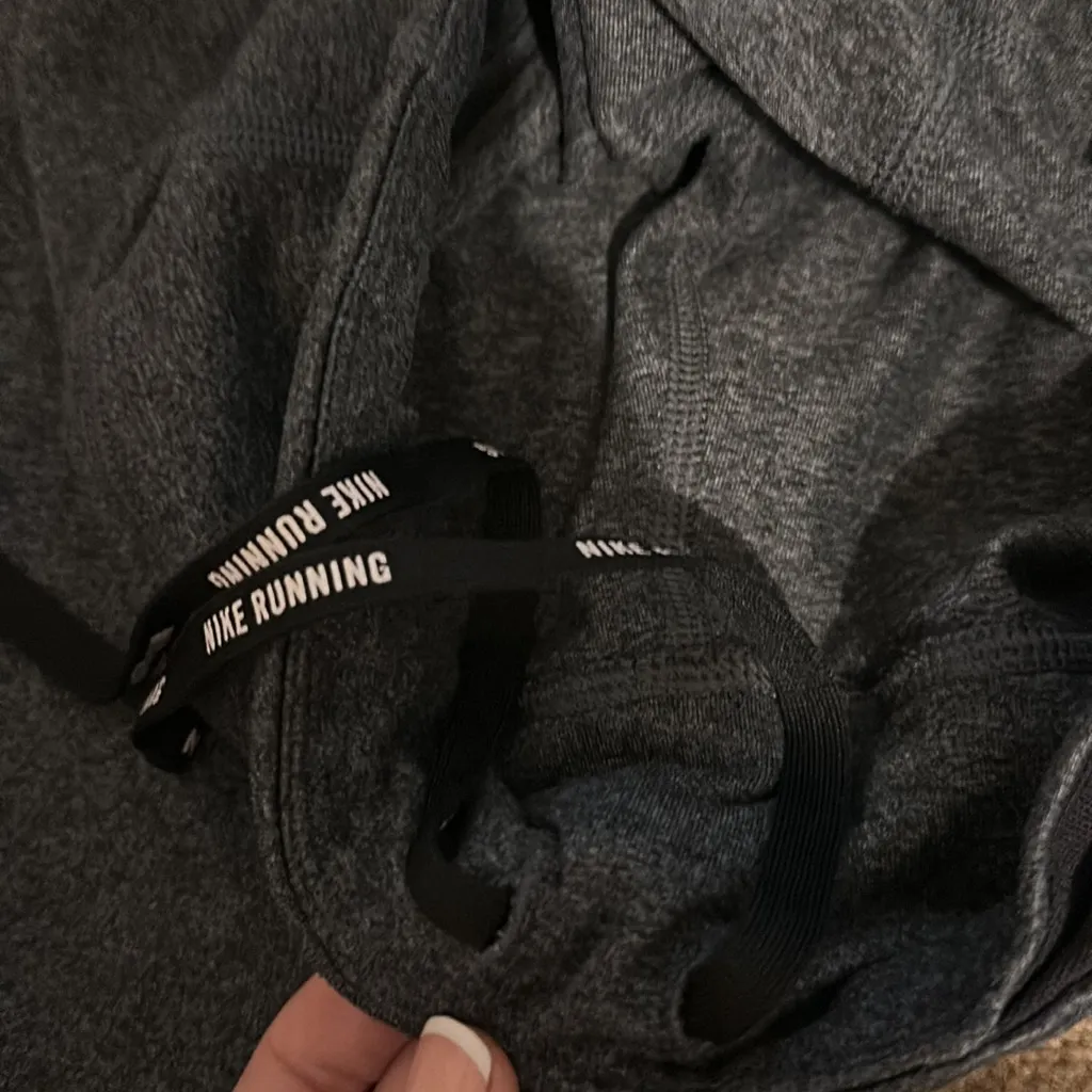 Clearance!!! NIKE DRI-FIT Power Running Midrise Crop XS Mesh Legging - Image 3