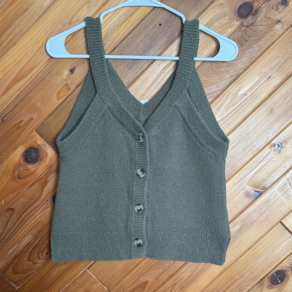 Madewell Olive Sweater Button-Up Tank Top Size Small - Image 2