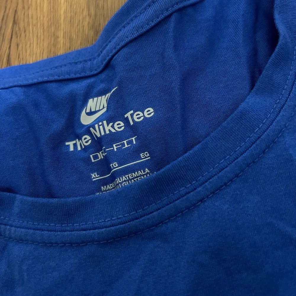 Nike Royal Blue Legend Short Sleeve Training T-Shirt Size XL - Image 4