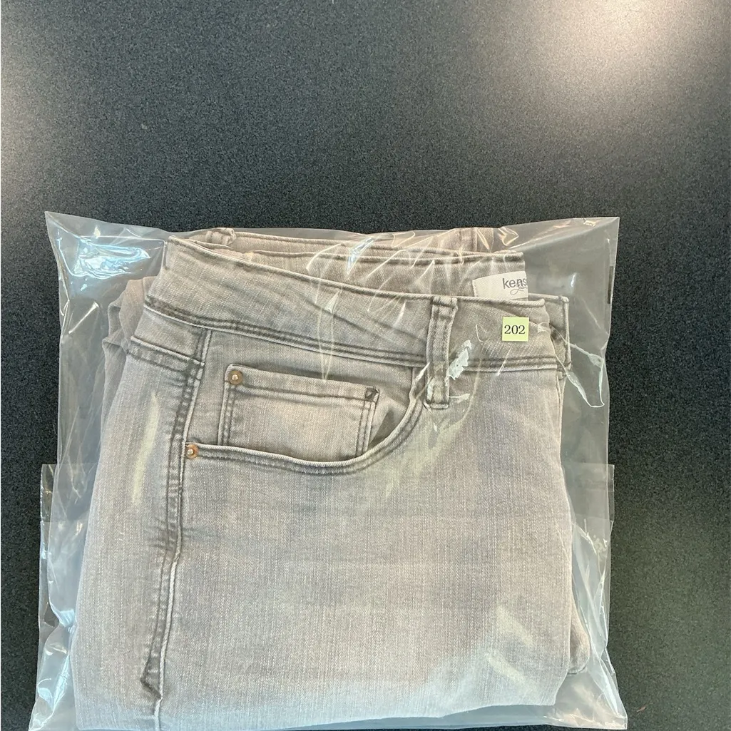 Kensie Women's‎ Charcoal Midrise Jeans - Image 9