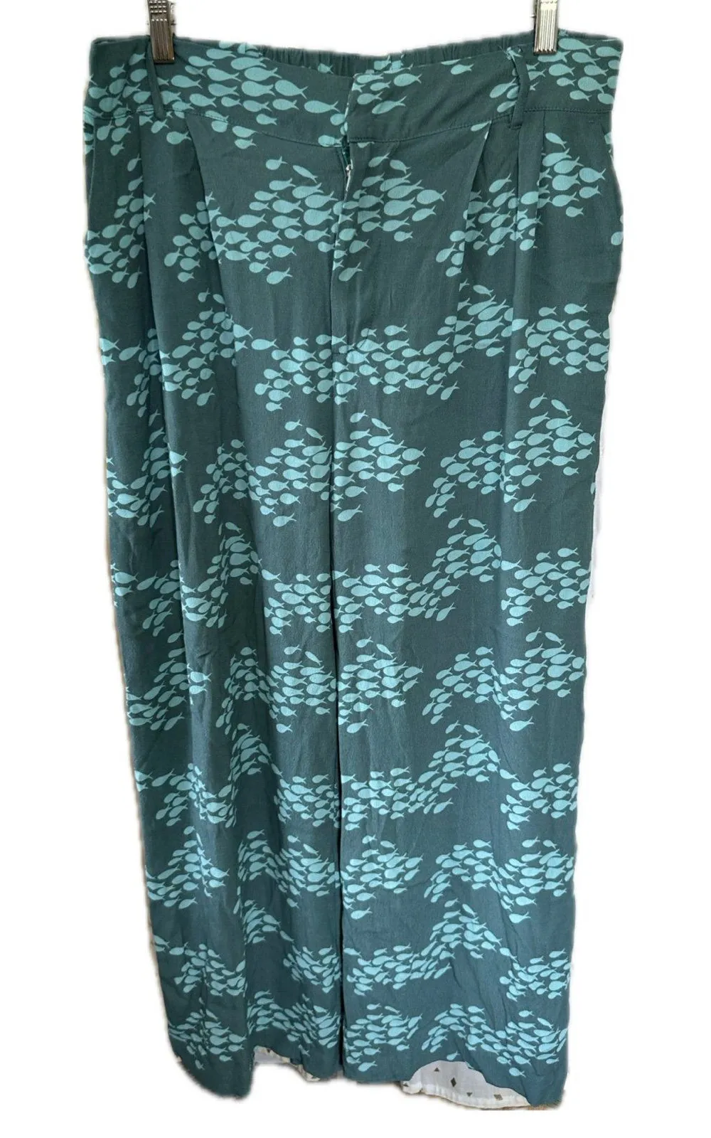 Fighting Eel Ava Sky Classic Swimming Fish Print Wide Leg Pockets Crop Pants L Green Size L - Image 1