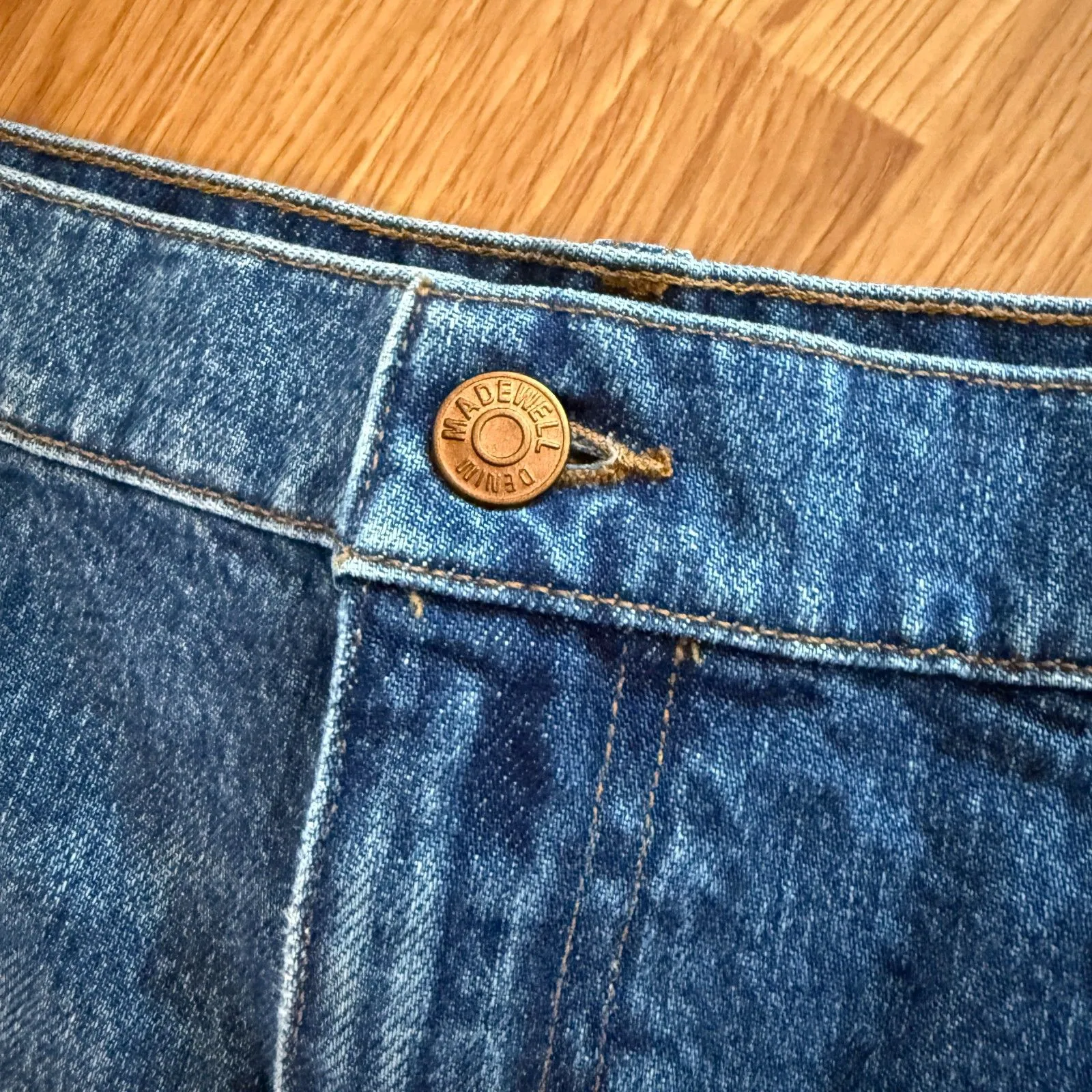 Madewell Plus Relaxed Mid-Length Denim Shorts: Side-Slit Edition - Image 7