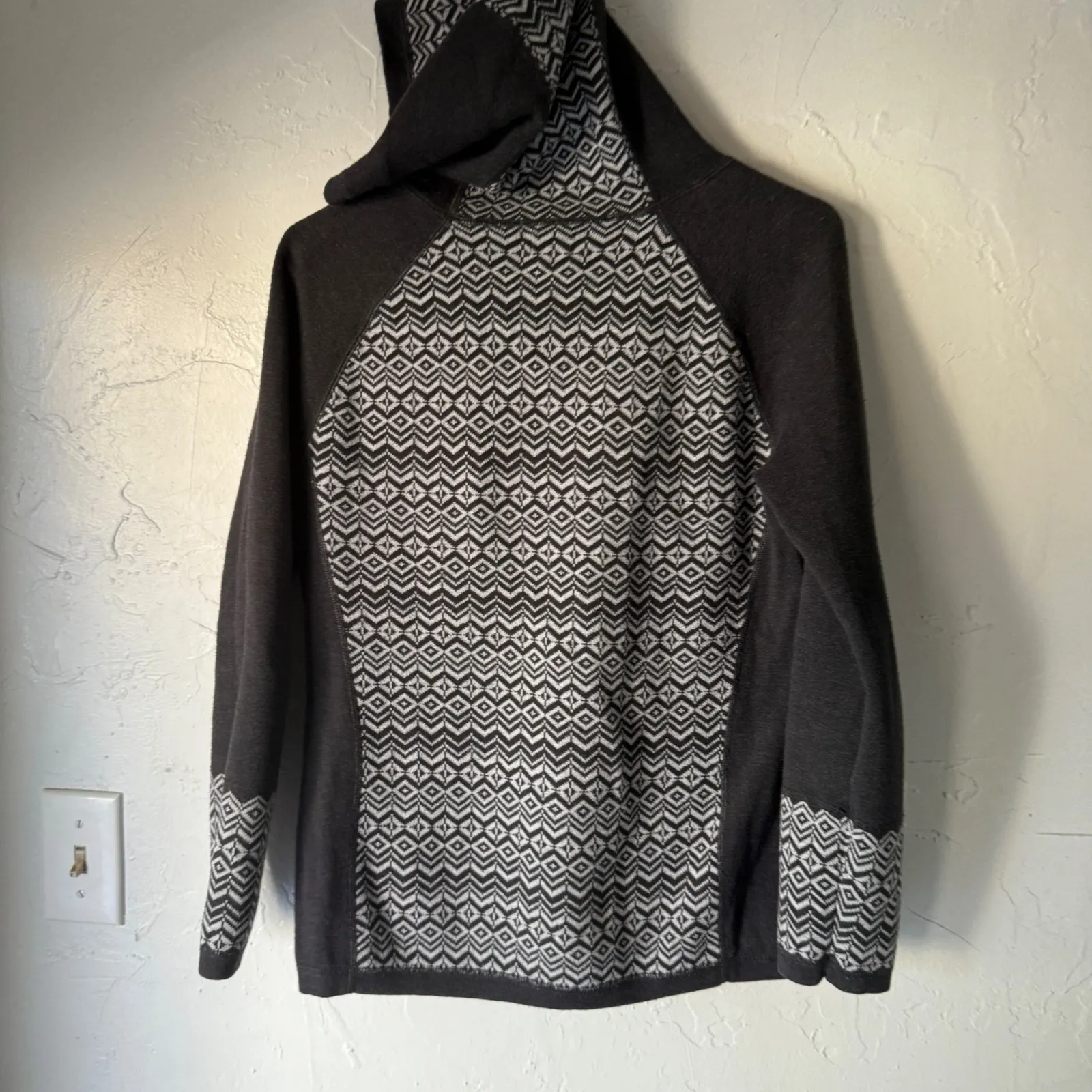 Aspen‎ Women's Charcoal Gray Fair Isle Pattern Hoodie Sweatshirt Size S Outdoor Black - Image 8