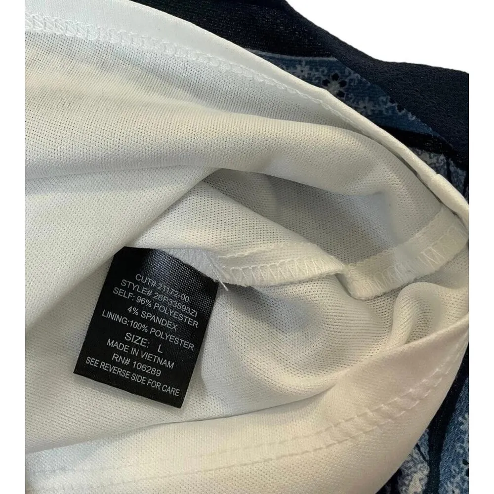 Trixxi Women Size Large Floral Romper White Blue 15-851 - Image 8