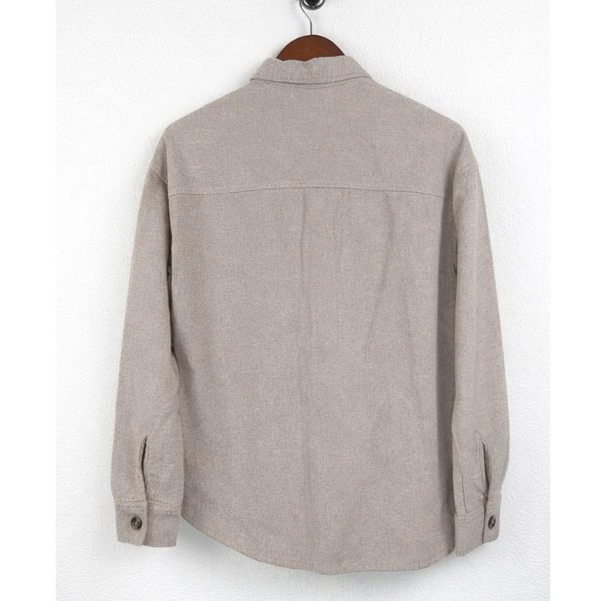 Hollister NWT Women’s Boyfriend Fit Button-Up Shirt Brown XS Utility Pocket - Image 2