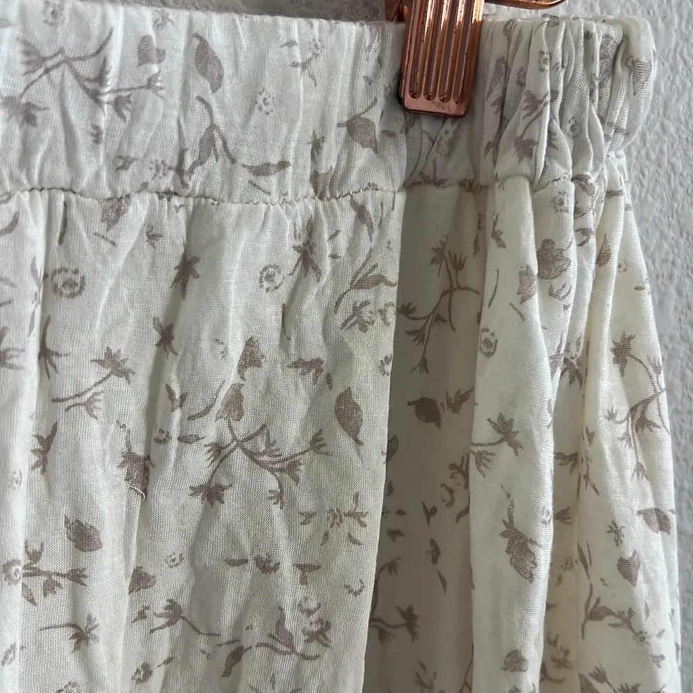 Brandy Melville  Neutral White Tan Feminine Skirt Layered Cotton Modal Small - Image 2