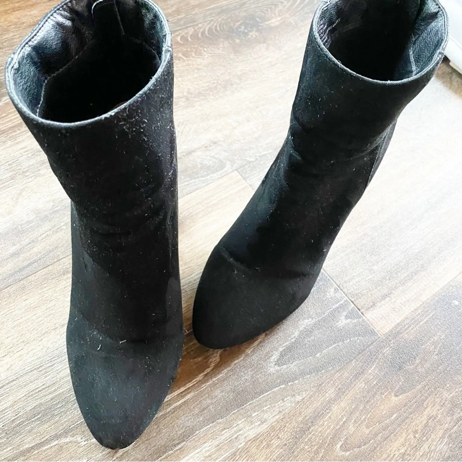 JustFab Whinetta Faux Suede Heeled Bootie Size 8 - Image 10