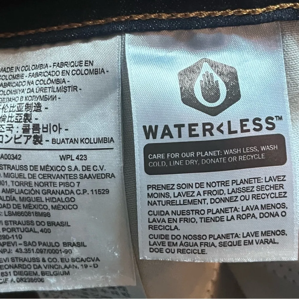 Levi's Everyday Classic 721 High Rise Skinny‎ Blue Jeans Women 27 Modern NWOT - Image 4