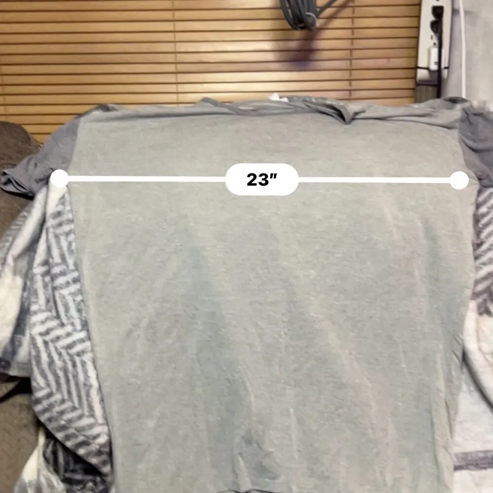 LuLaRoe Irma Tunic - XS - Gray - Soft & Comfy - Image 6