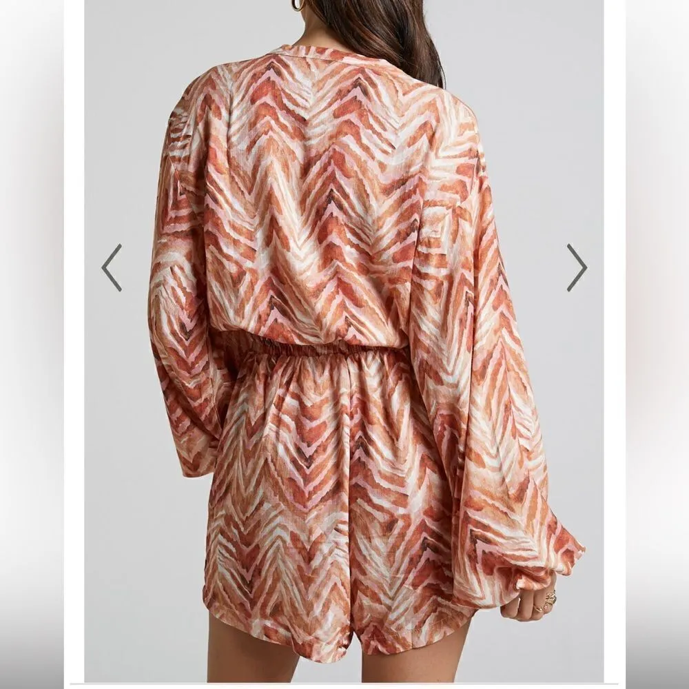 Amalie The Label Lotte Linen Blend Long Sleeve Playsuit Tonal Zebra SZ 4‎ Orange - Image 3