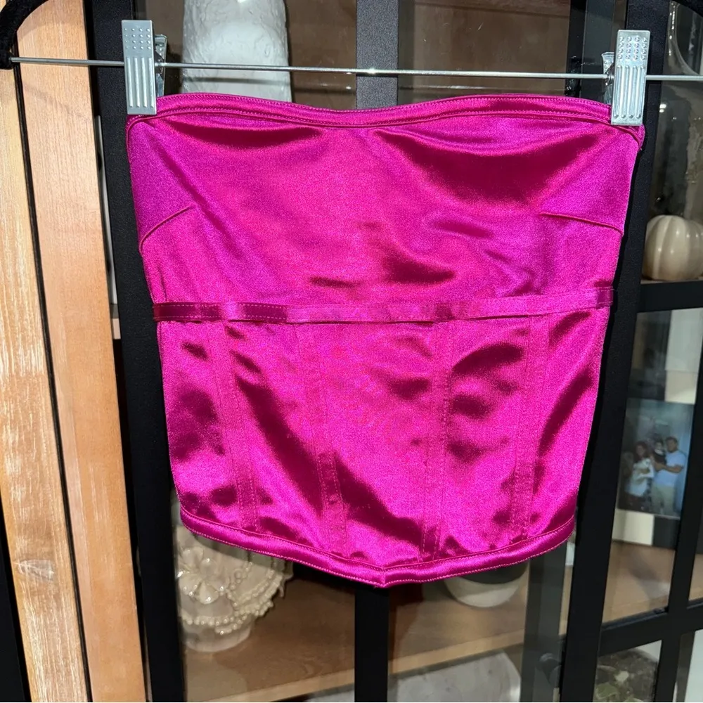 I.AM.GIA Vikki Corset crop top satin silky barbie pink y2k strapless disco - Image 7