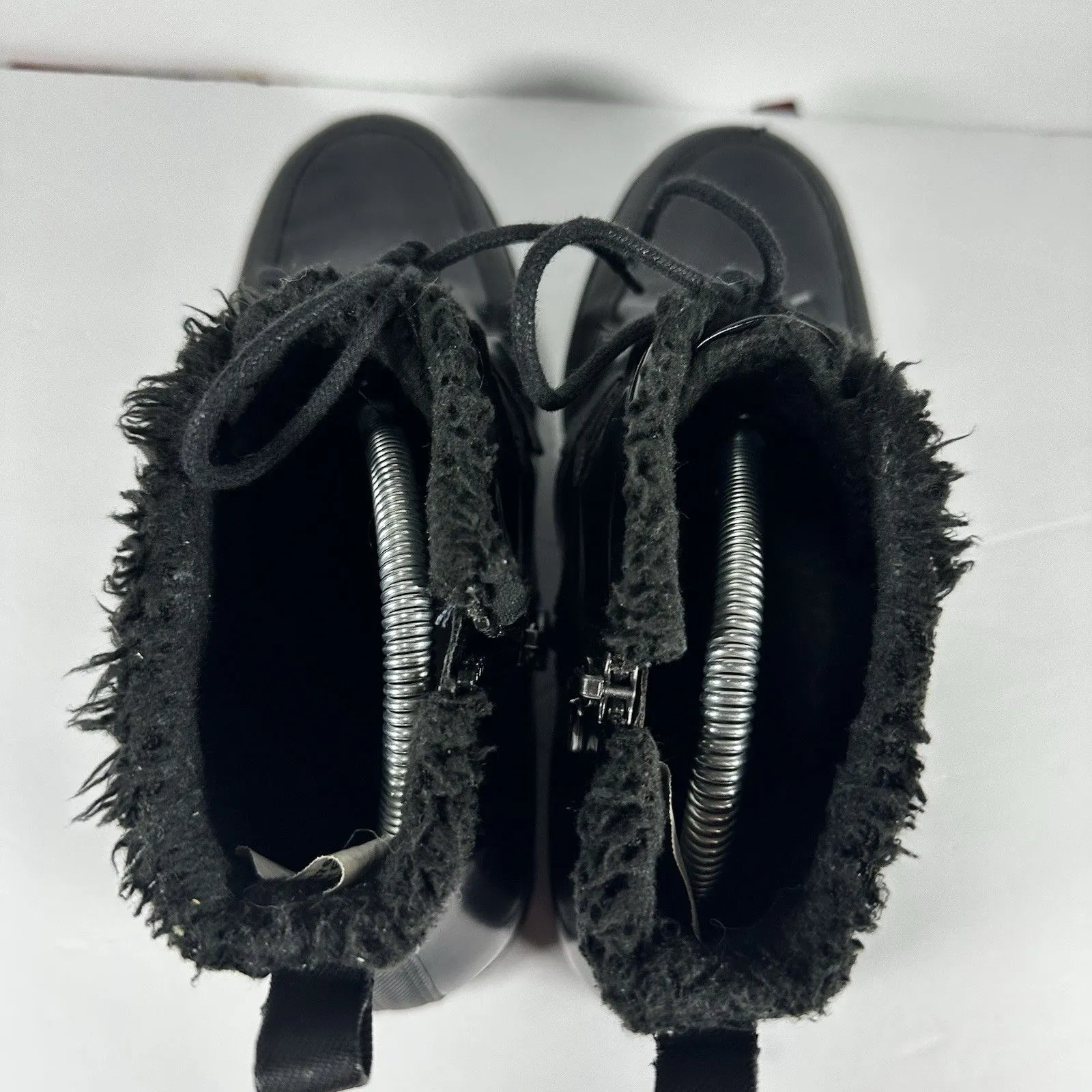 Trotters Women’s Black Patent Duck Boots - Image 6