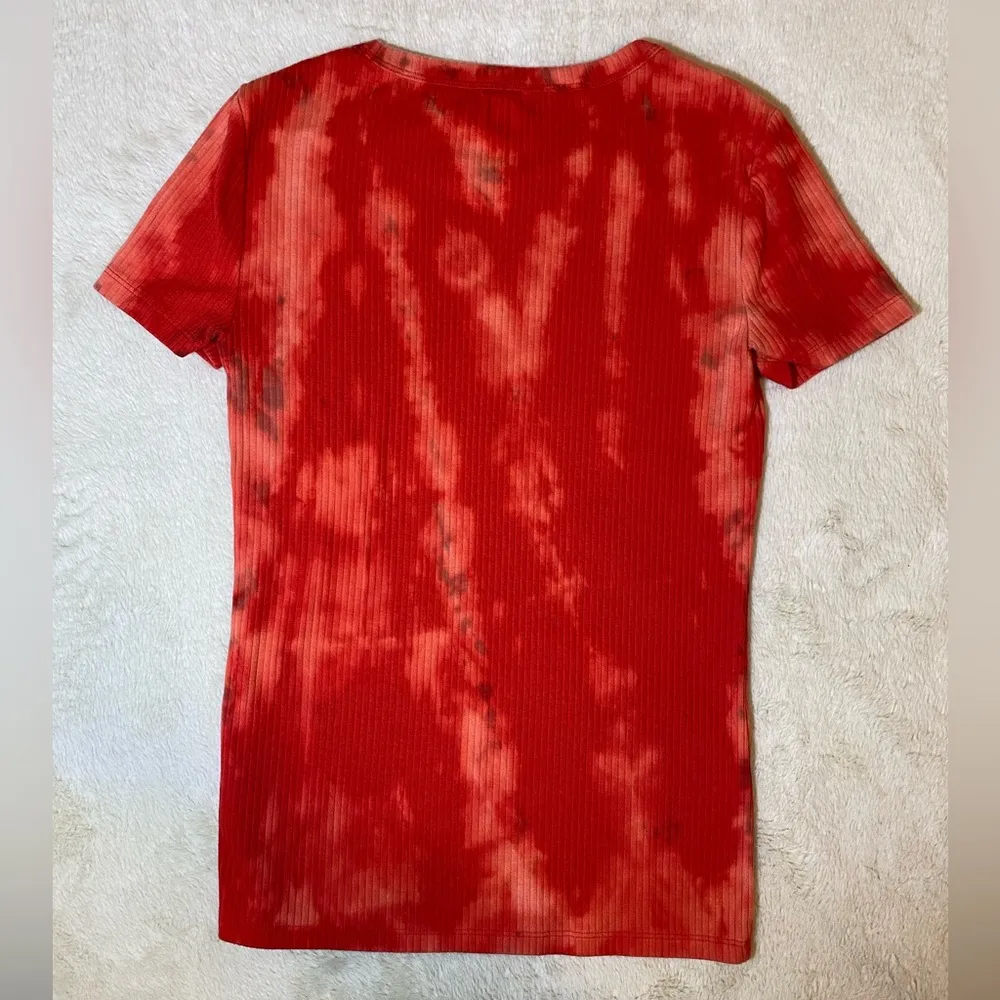 GAP Red Acid Wash Tee XS EUC Custom - Image 7