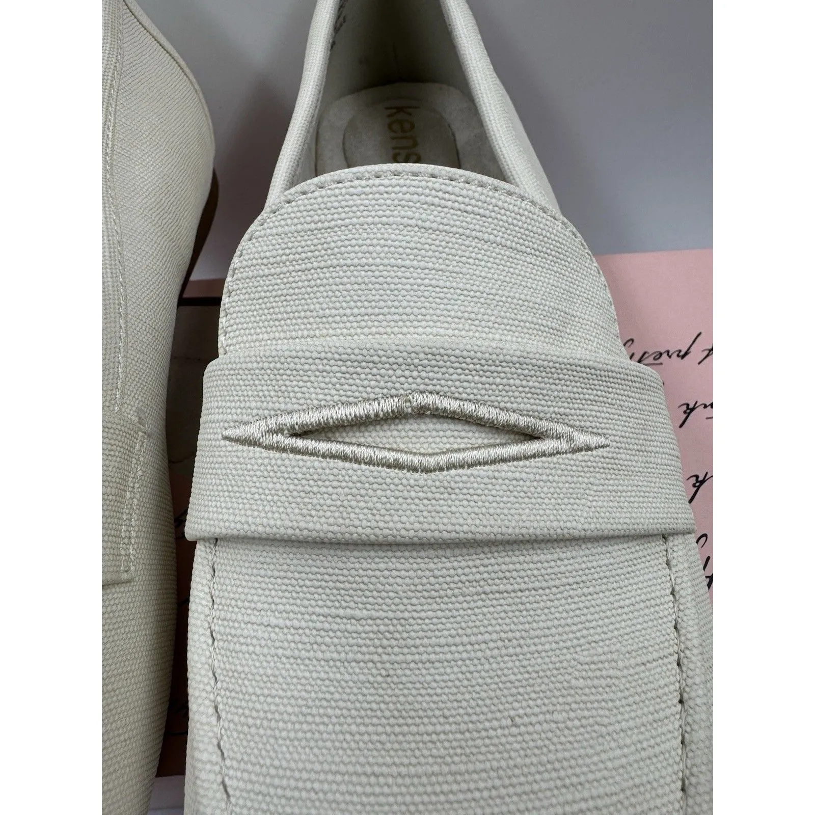 Kensie Womens 8.5 Shoes Beige Loafer Slip-On Canvas Padded Flexible Lightweight - Image 4