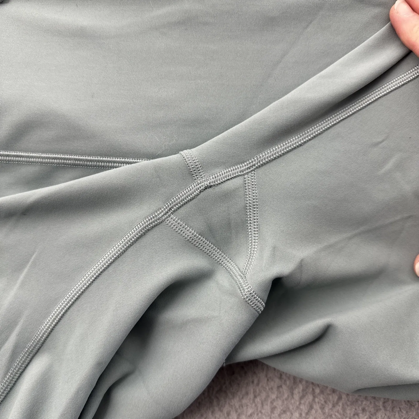 Lululemon Wunder Train Contour Fit High Rise Shorts 8" Misty Glade Biker Women 8 - Image 2