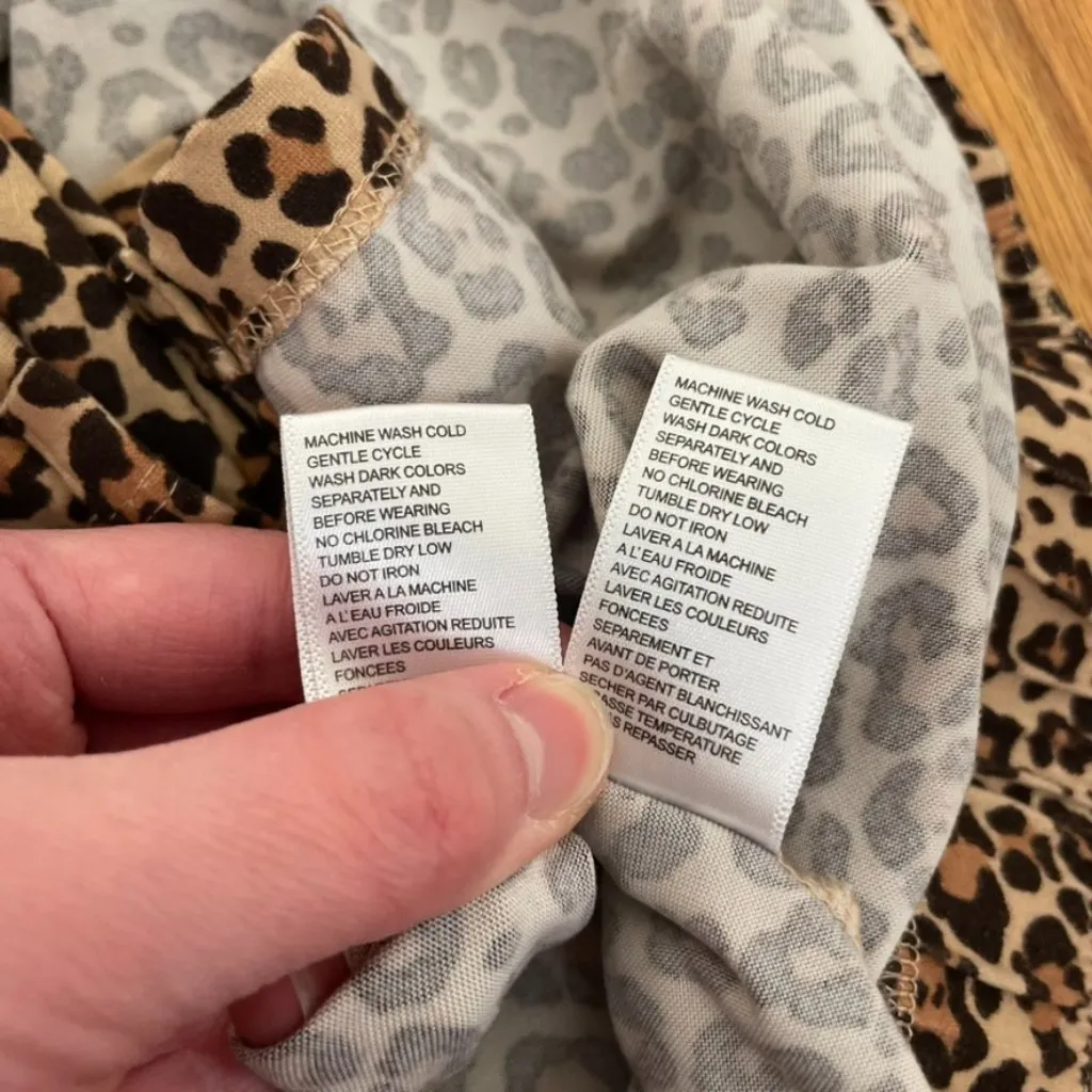 JONES NEW YORK Short Sleeve / Capri Pant 2 Piece Pajama Set Cheetah Leopard PJs - Image 10