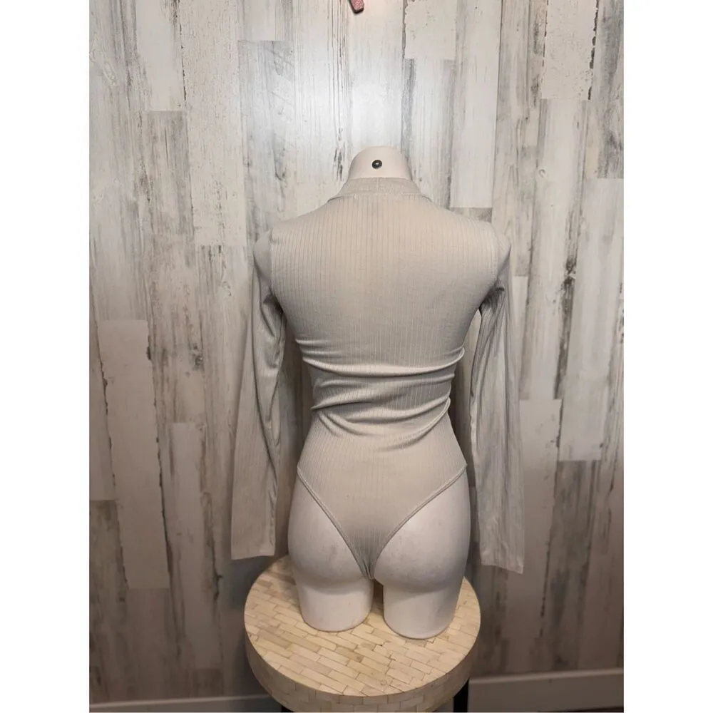 White long sleeve bodysuit - Image 5