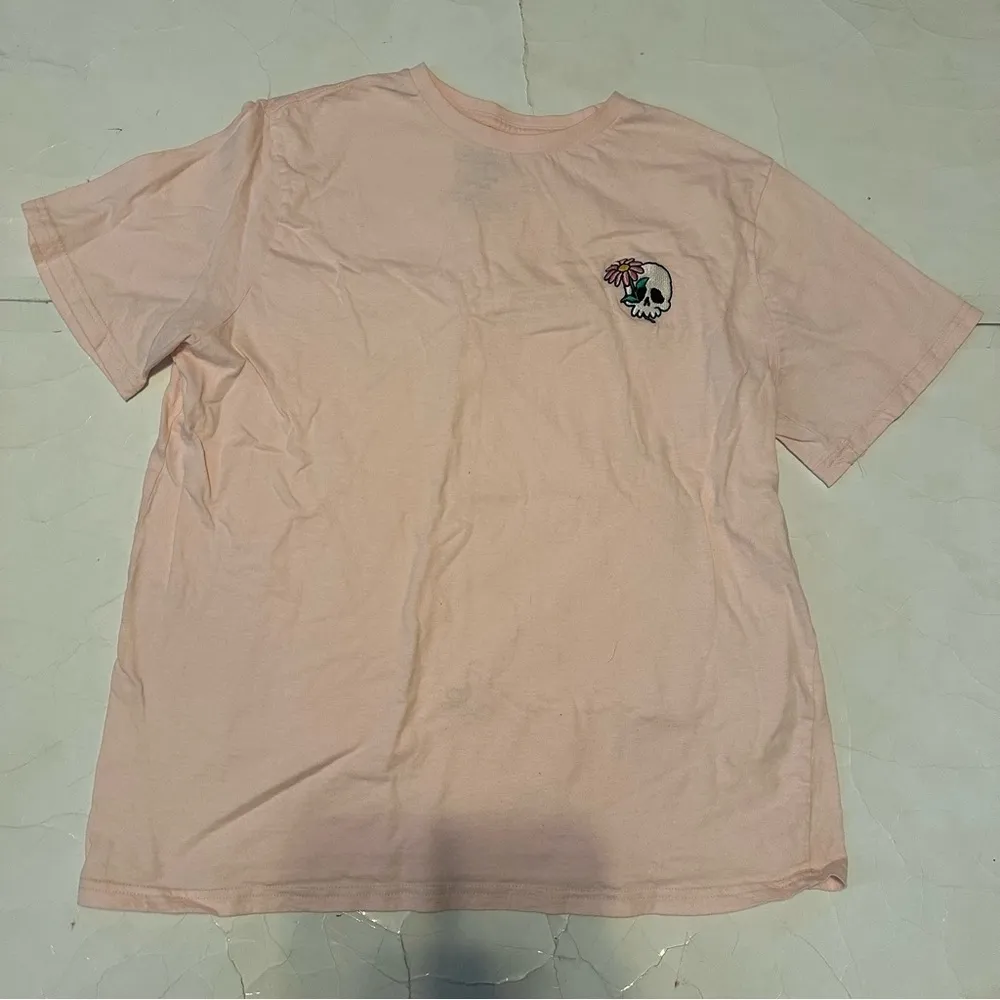 Women’s Pink Embroidered Skull Soft Graphic T-Shirt Eighty Eight XL Casual - Image 2