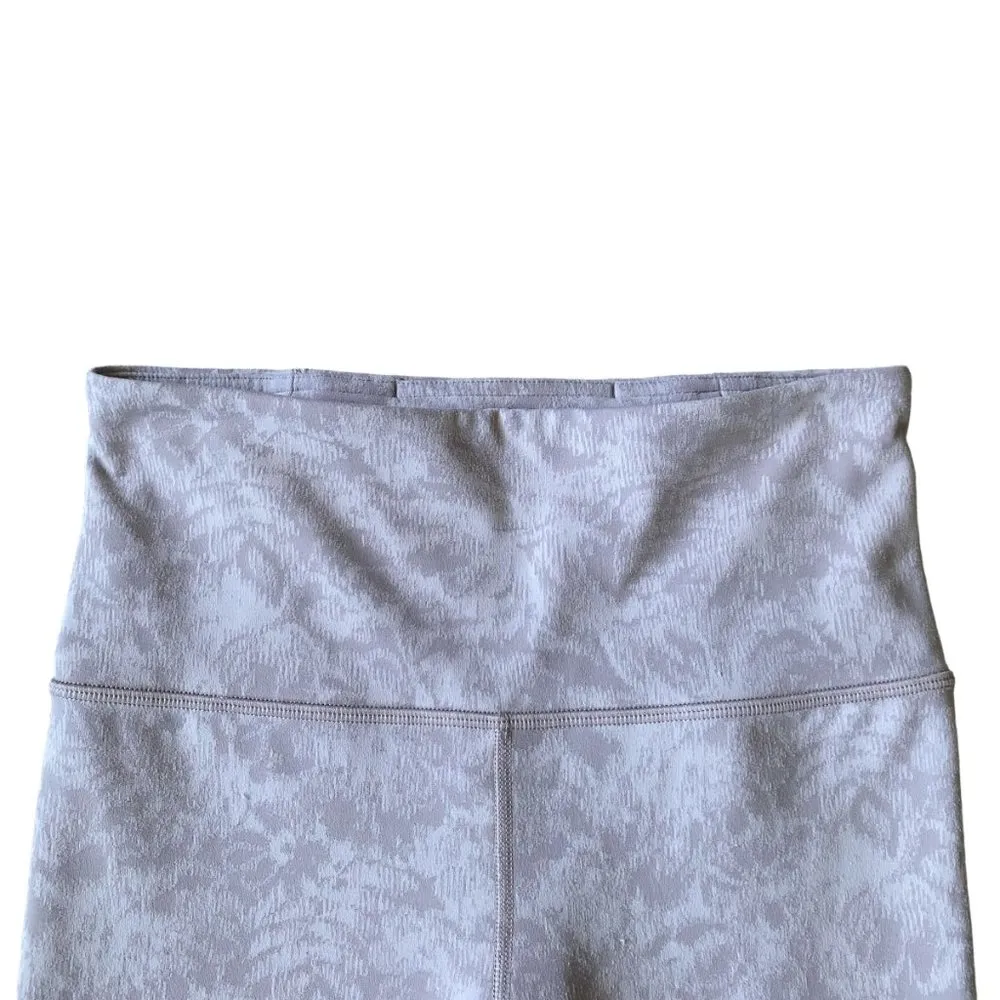 Elation Textured Tight leggings frosted floral women's size small - Image 2