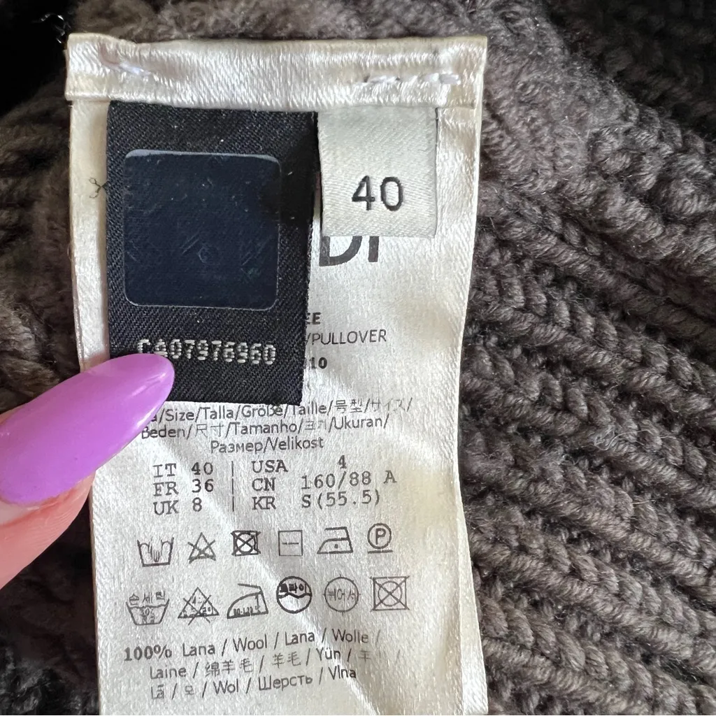 Fendi Brown Wool Chevron Knit Cropped Turtleneck Sweater Size 4 - Image 8