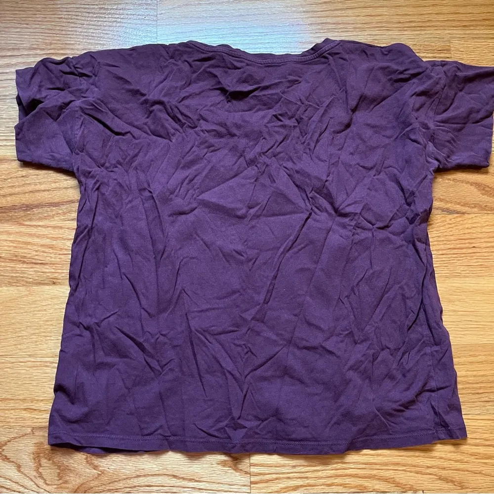 Everlane purple short sleeve tshirt size small - Image 2