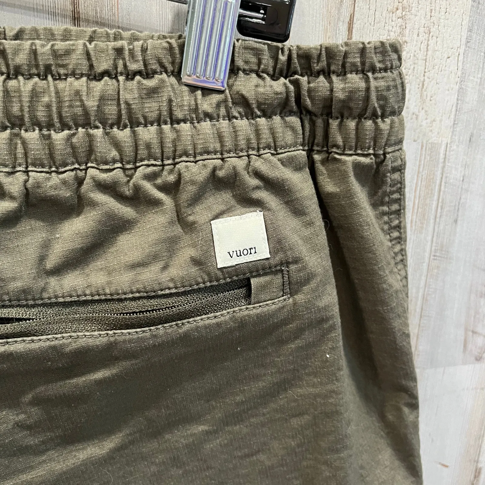 Vuori Vintage Ripstop Short Womens Medium Dark Oregano Green VW385 READ - Image 3