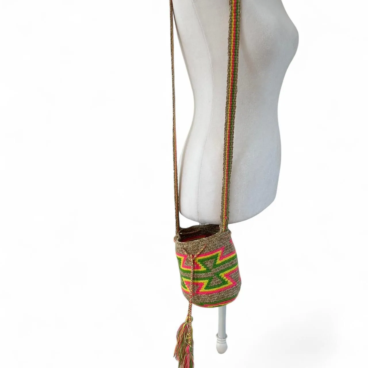 Authentic Colombian Wayuu Mochila Crossbody Bag Green - Image 5