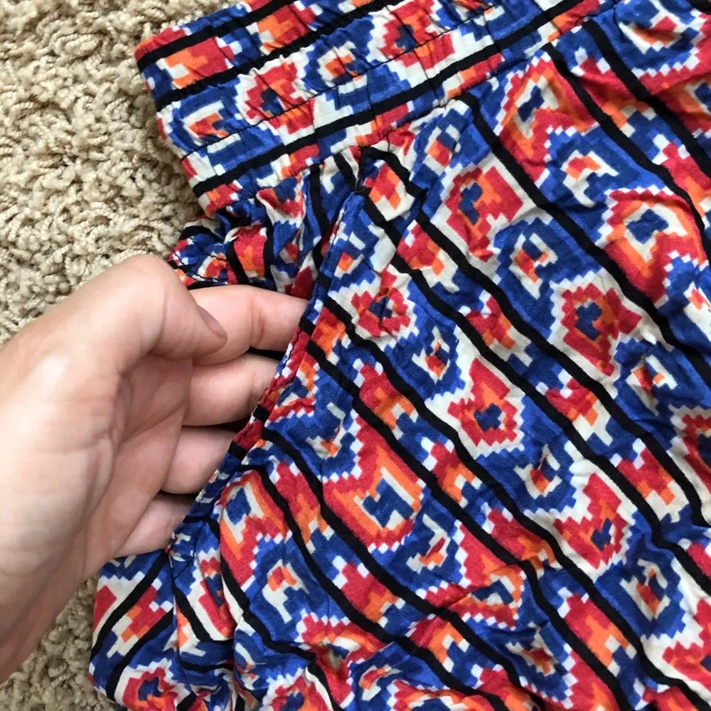 F21 Aztec tribal beach shorts Sz S - Image 2