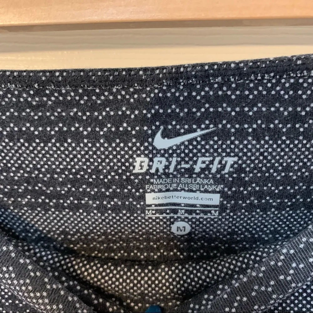 VGUC Nike Dri-fit Legend Zig Dot Brushed Training Tights - Image 4