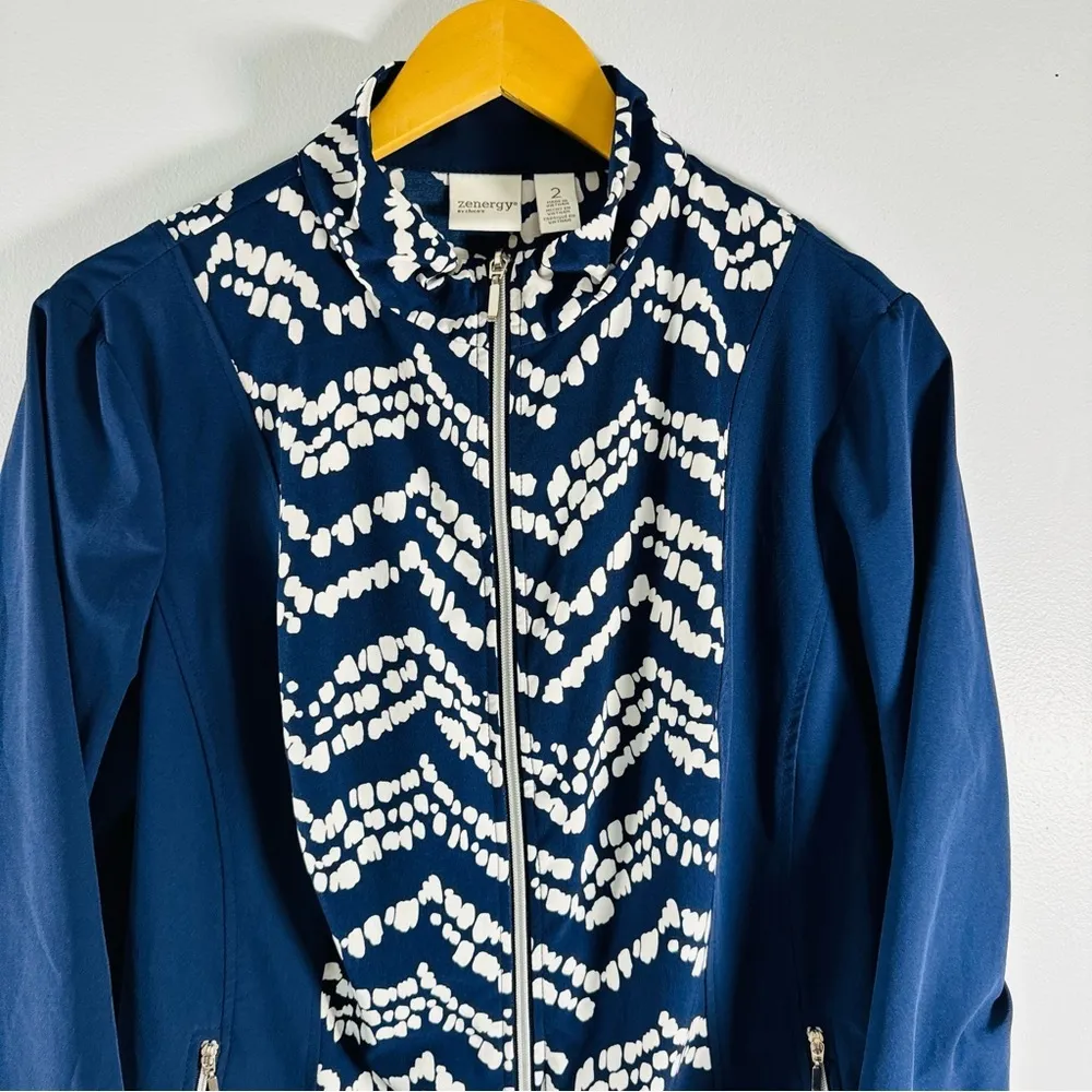 Chico’s Zenergy Athletic Blue Patterned Lightweight Zip Jacket size Large - Image 3
