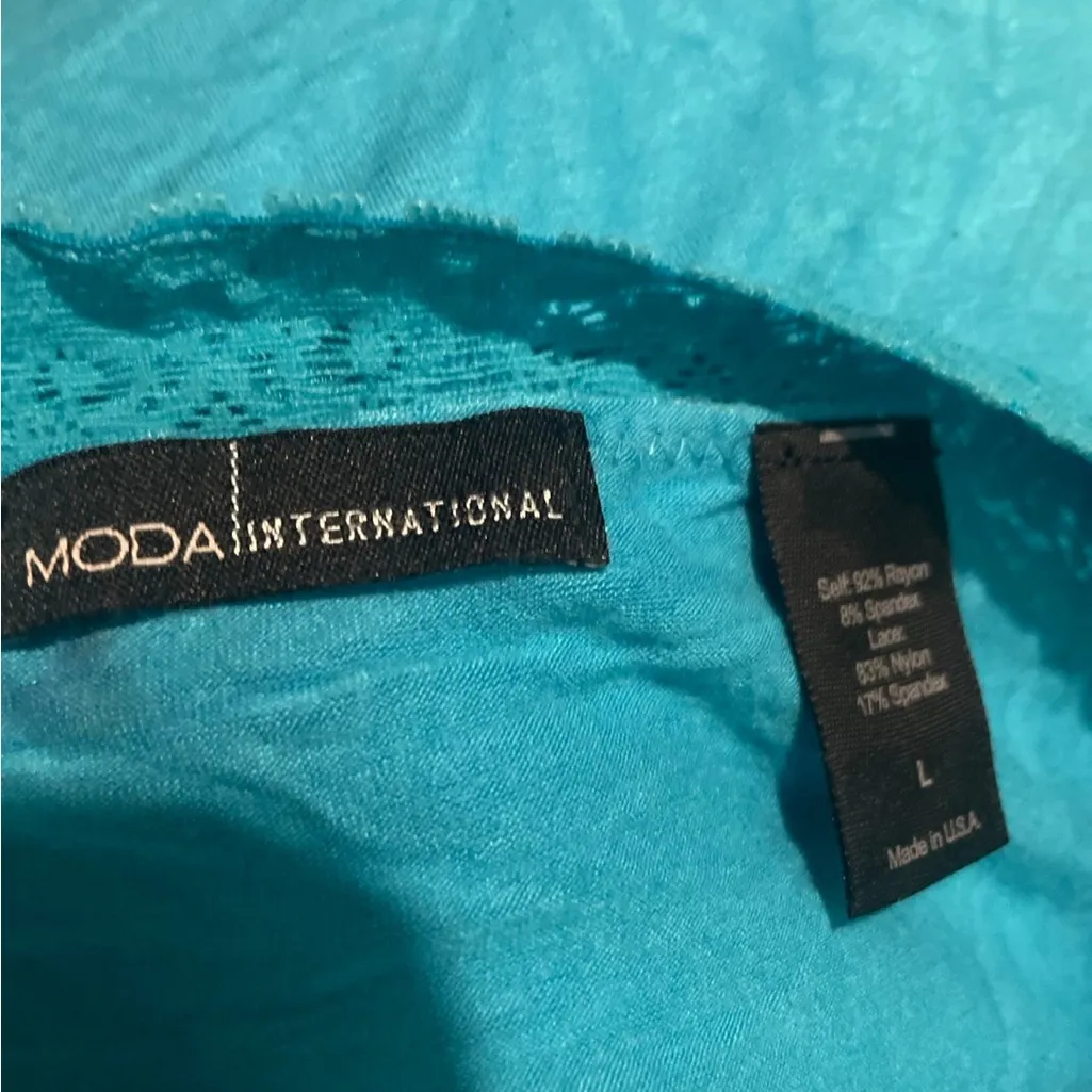 Moda International Turquoise Lace Camisole Blue Size L - Image 2