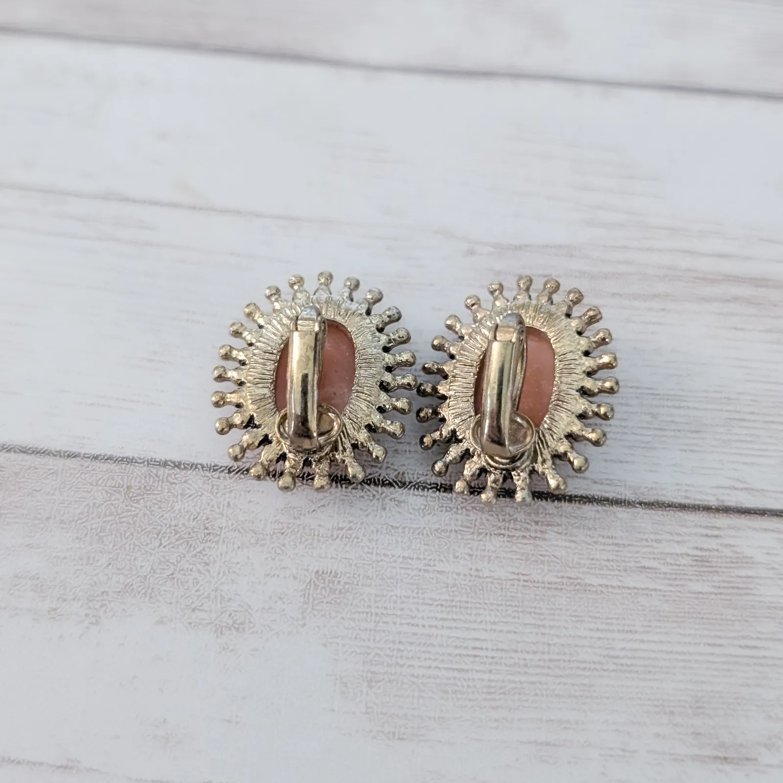 Vintage Clip On Earrings Large Burnt Orange & Gold Tone Stylish Statement - Image 5