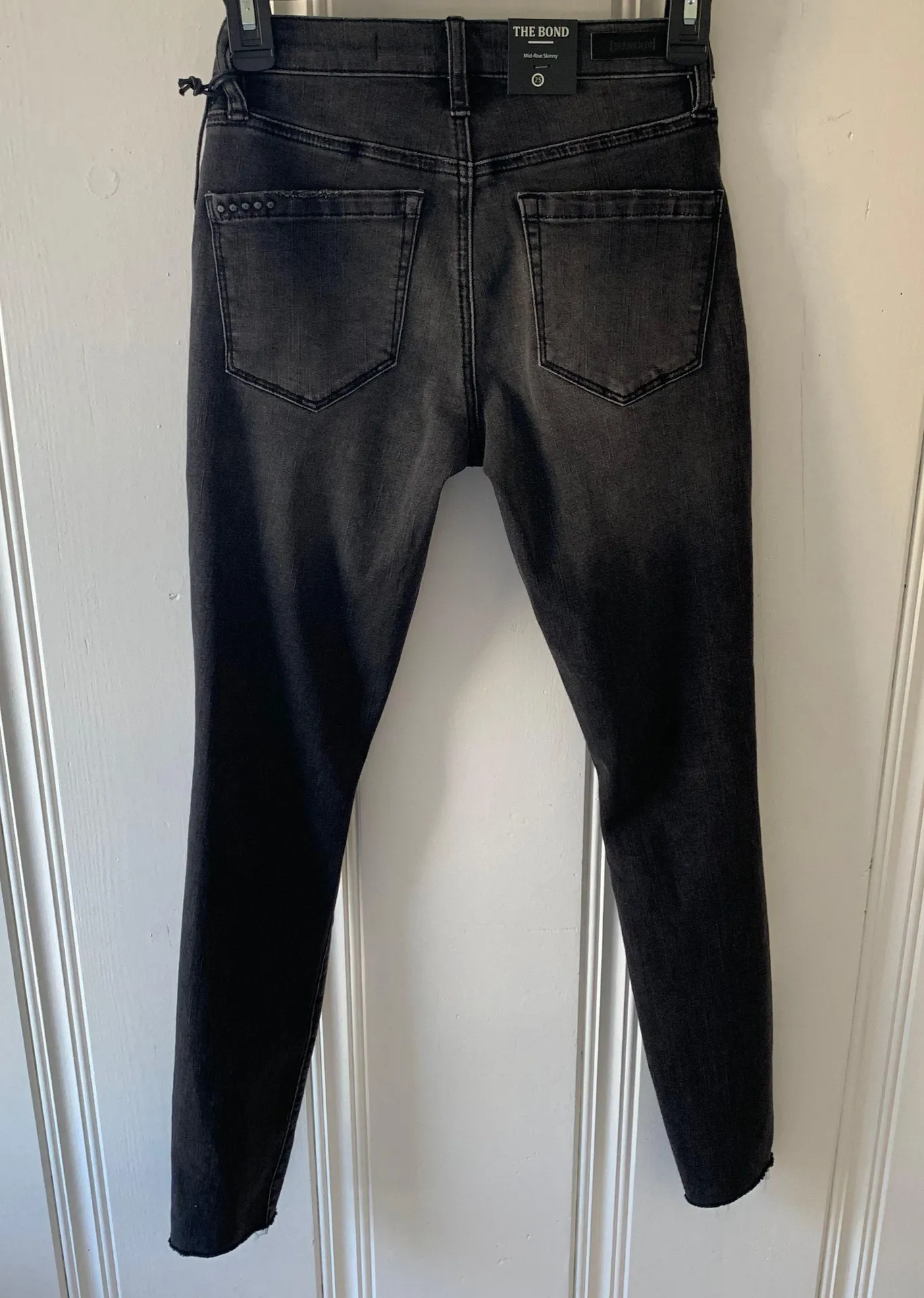 BlankNYC The Bond Midrise Dark Gray Skinny Jeans - Image 2