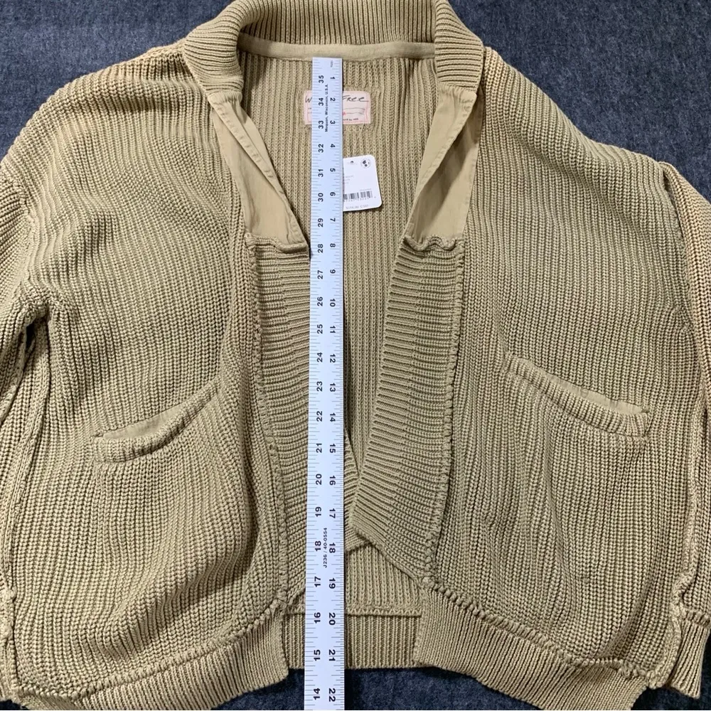 NWT Free People Worn Thru Surplus Cardi army green size XL F9 - Image 5